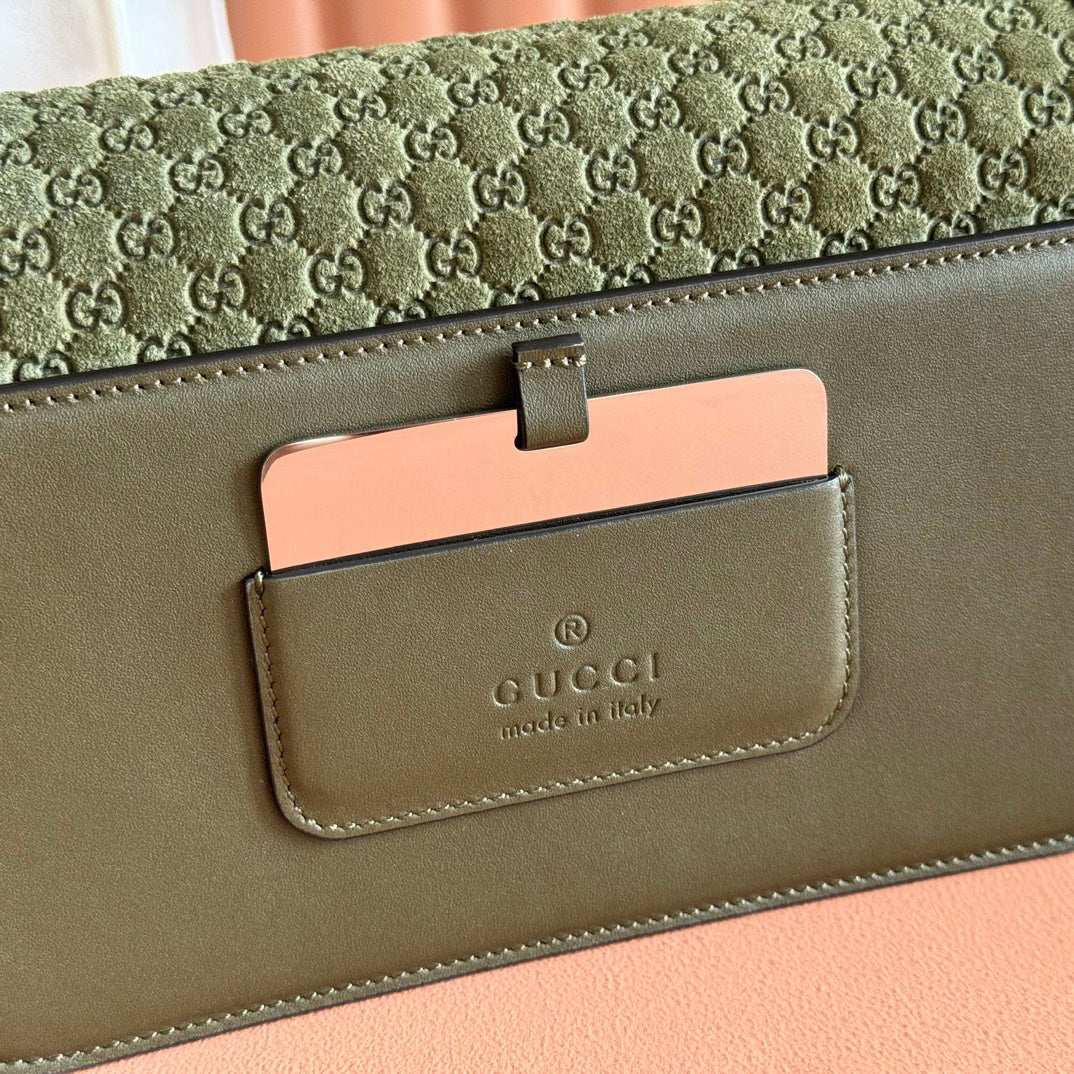 GUCCI 26S SHOULDER BAG 21 IN MOSS GREEN EMBOSSED SUEDE AND CALFSKIN