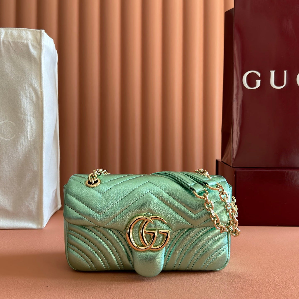 GUCCI 26S GG MARMONT BAG 22 IN METALLIC PALE GREEN LAMBSKIN