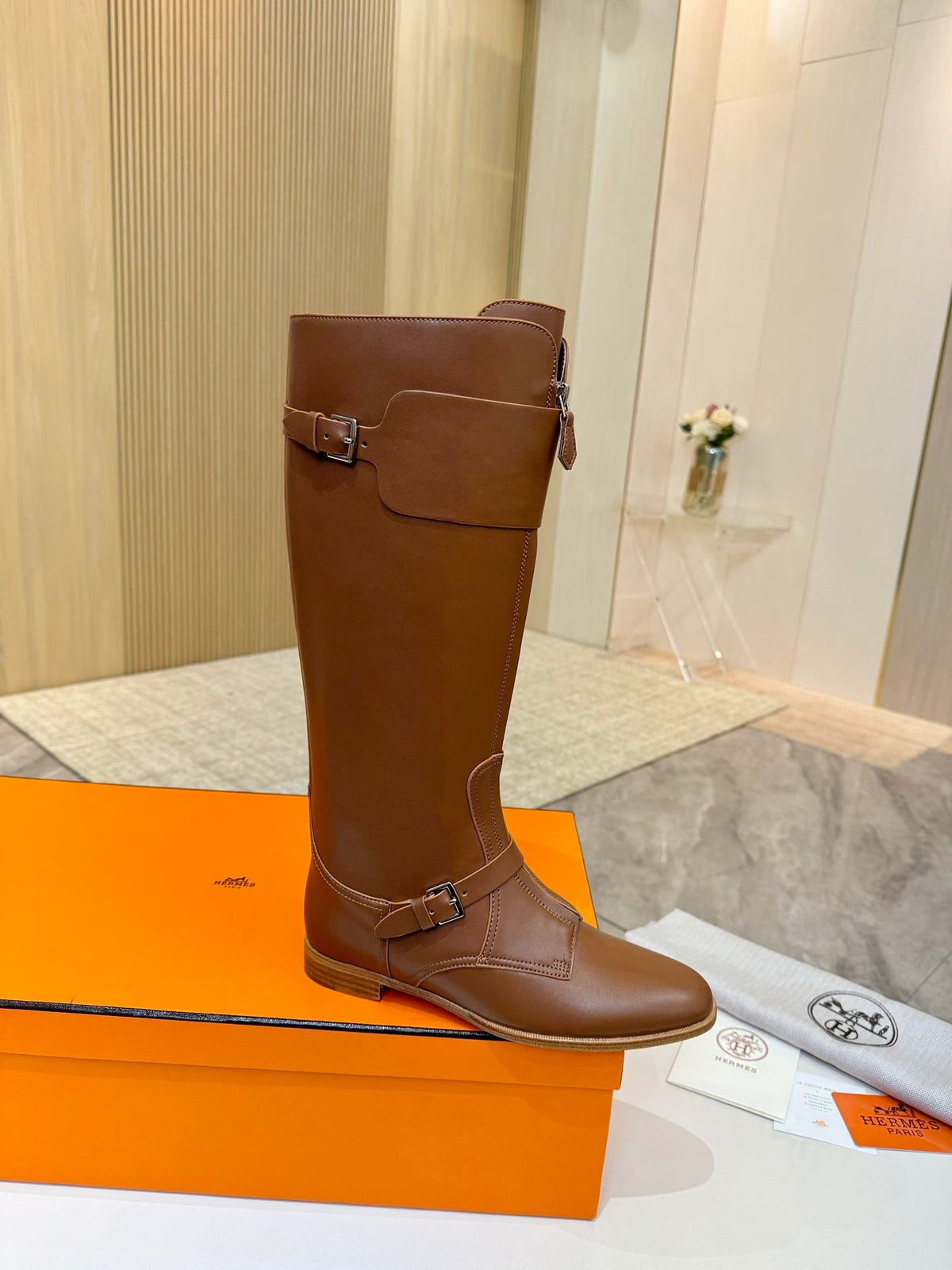 HM 25S RIDING BOOTS IN BROWN LAMBSKIN WITH SILVER HARDWARE