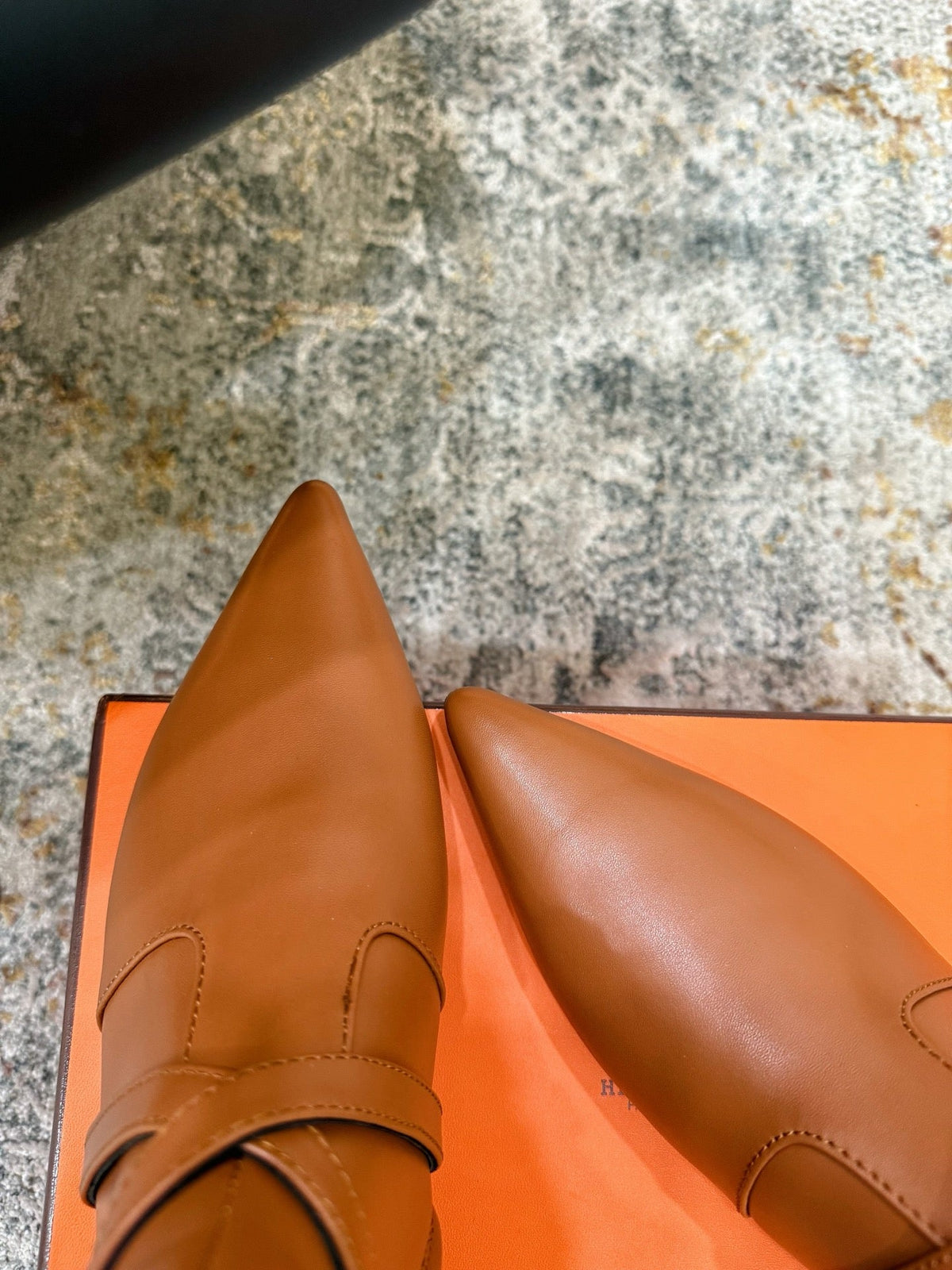 HM 26S FLAT ANKLE BOOTS IN COGNAC BROWN CALFSKIN