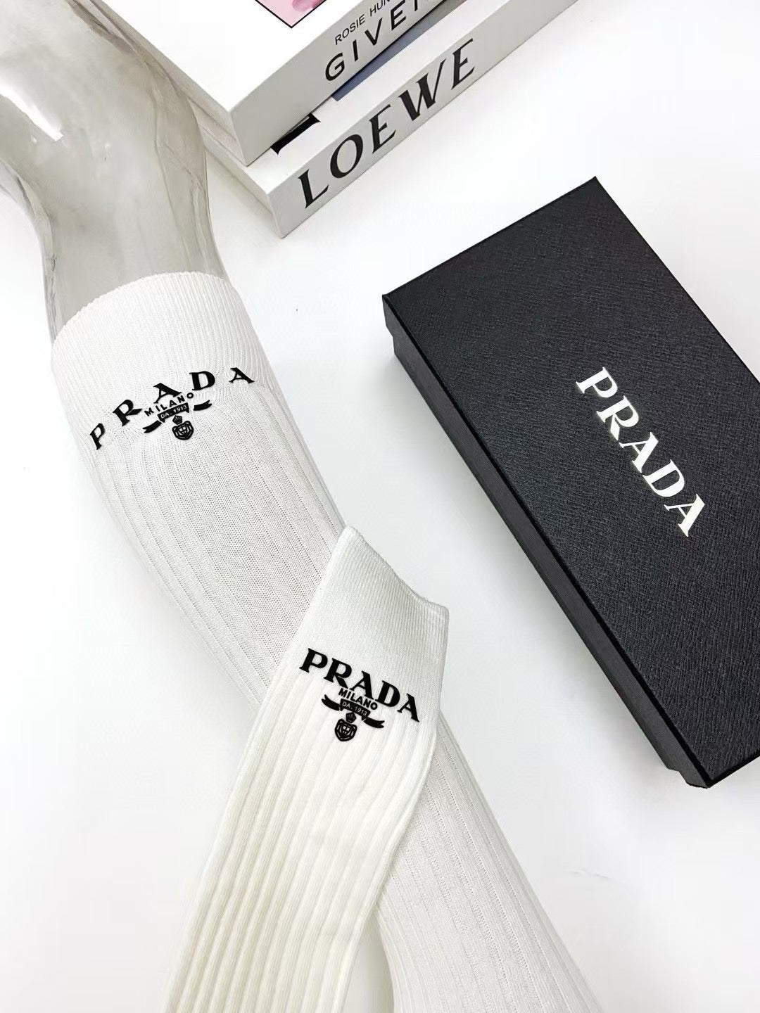 PRADA 26S CREW SOCKS 415683 (1 BOX)