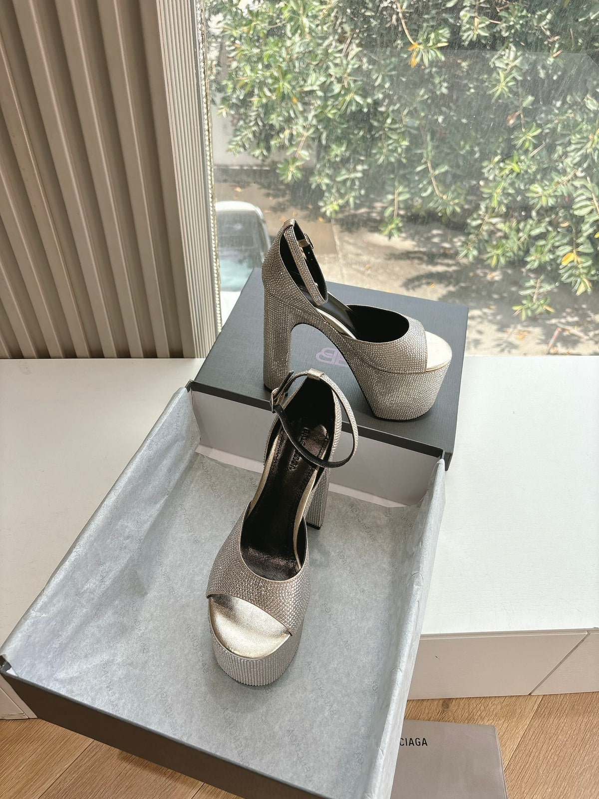 PLATFORM ANKLE STRAP HEELS IN BEIGE METALLIC ATTACHED RHINESTONES CALFSKIN