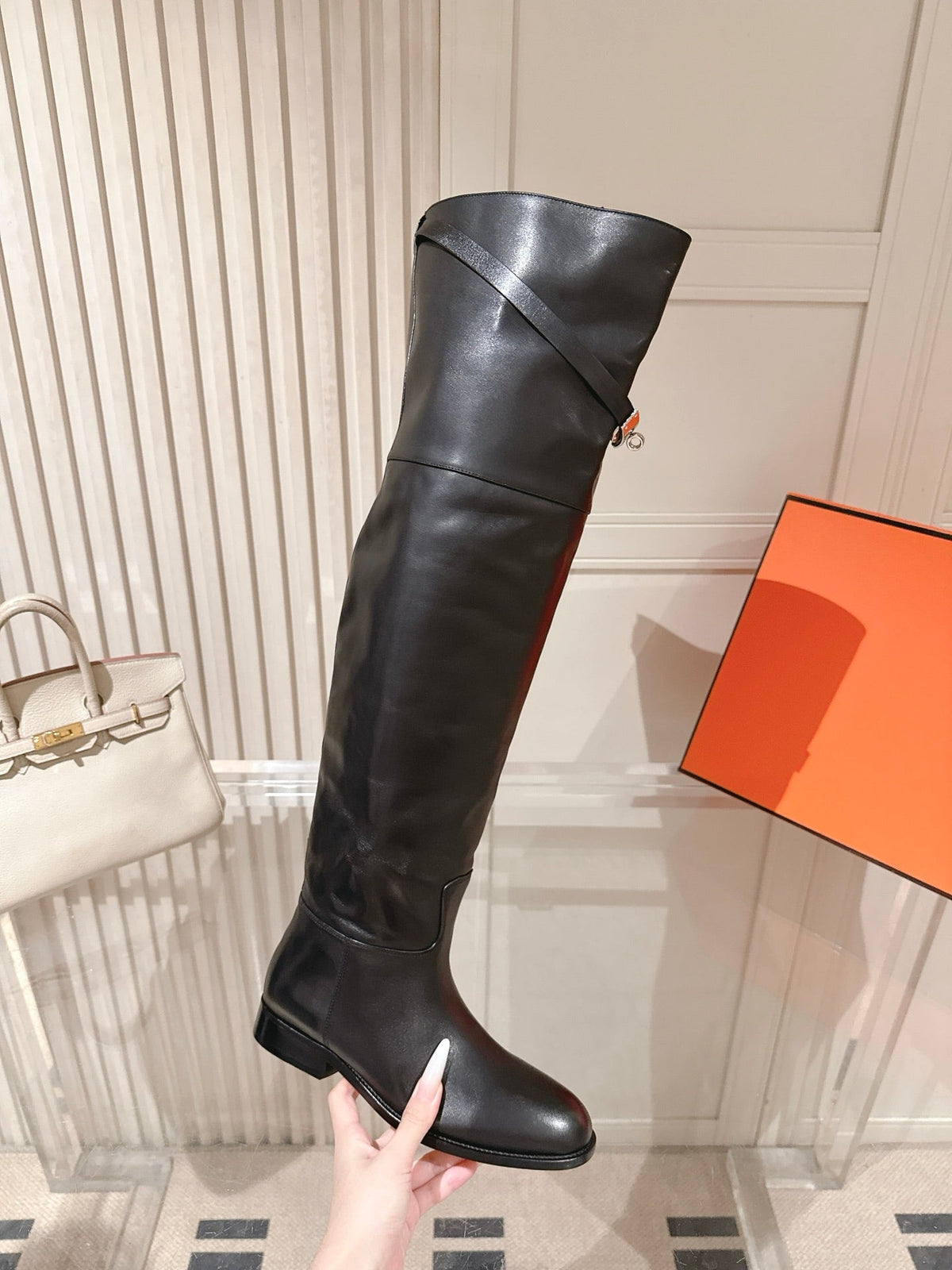 HM 26S OVER THE KNEE BOOTS IN BLACK CALFSKIN