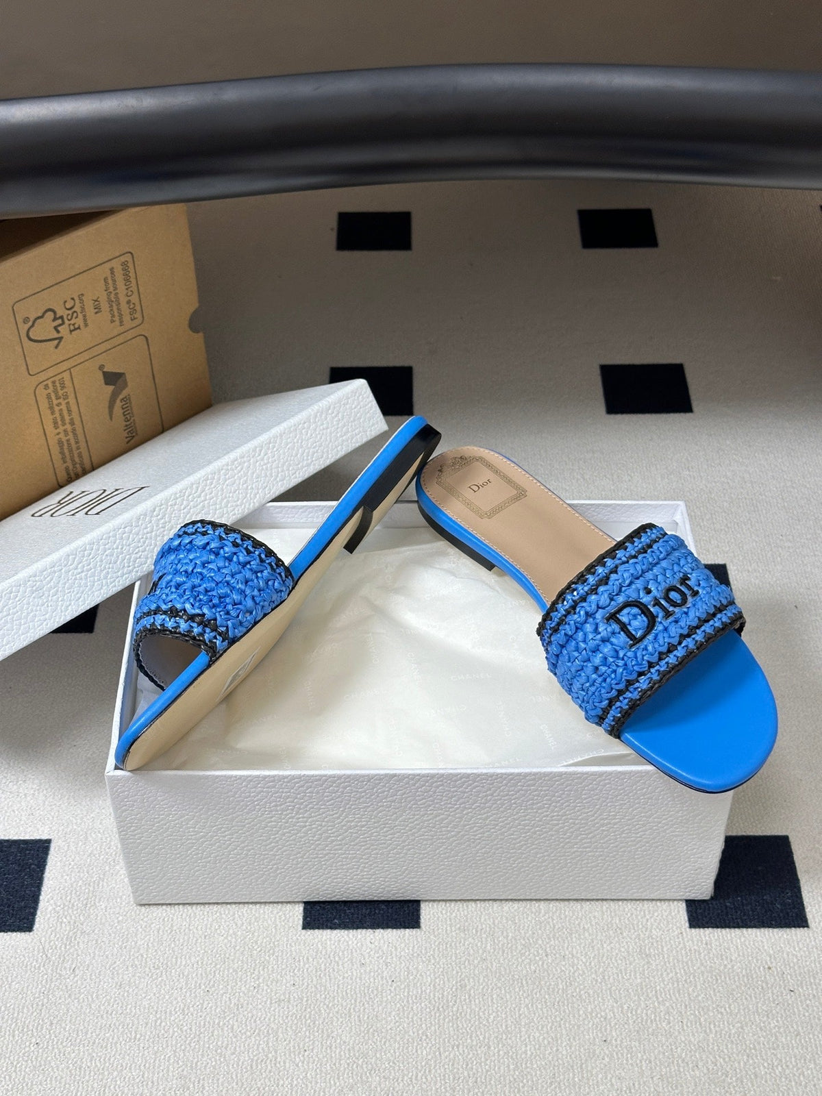 DIOR 26S FLAT SLIDE SANDALS IN BLUE RAFFIA