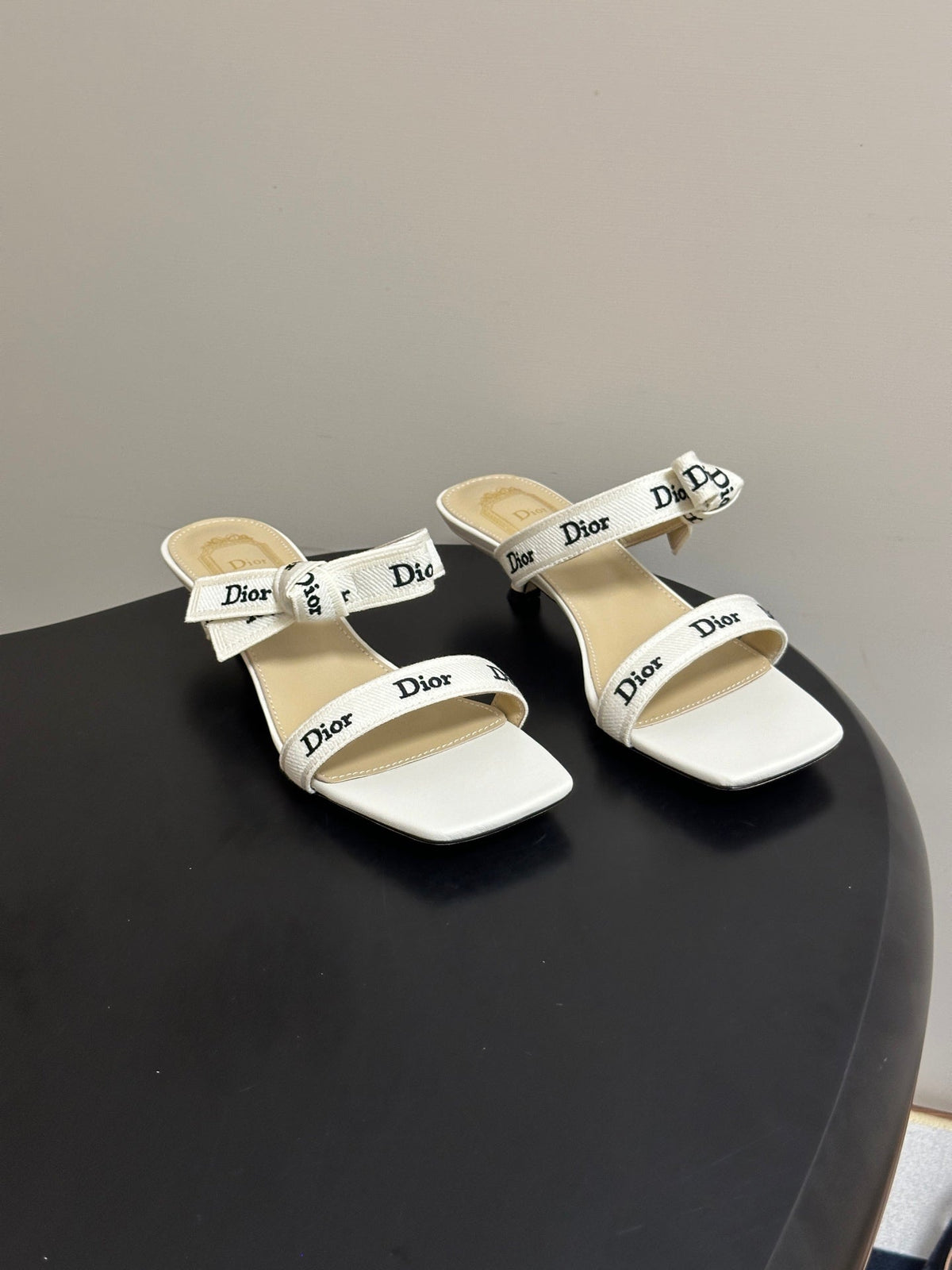 DIOR 26S J'ADIOR MULE SANDALS 35MM IN IVORY WHITE CALFSKIN WITH LOGO RIBBON
