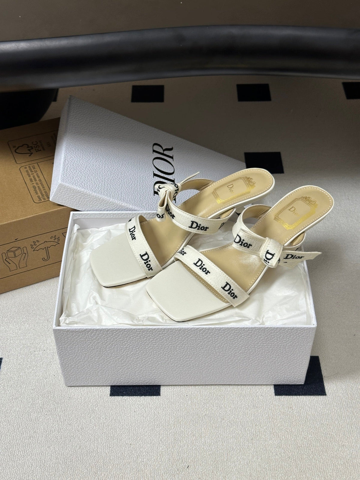 DIOR 26S J'ADIOR MULE SANDALS 35MM IN IVORY WHITE CALFSKIN WITH LOGO RIBBON