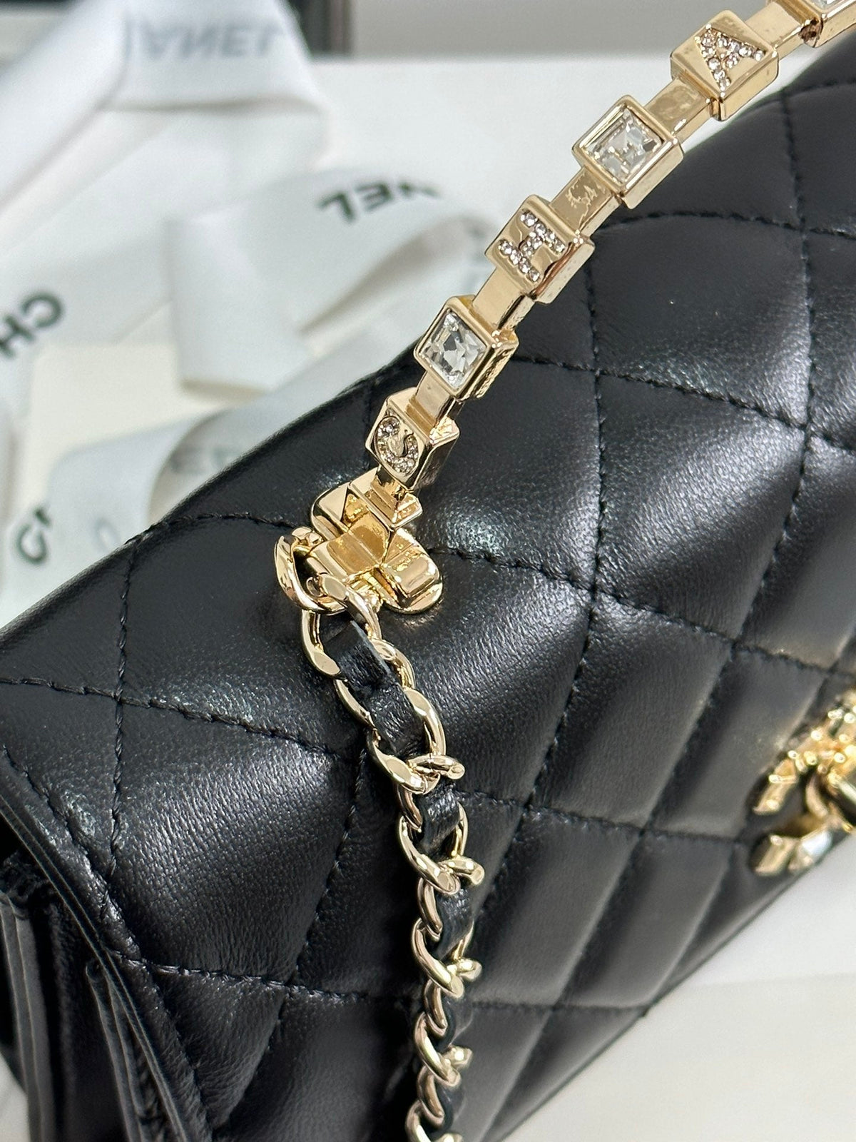 FLAP BAG 18 WITH HANDLE IN BLACK CALFSKIN GOLD HARDWARE