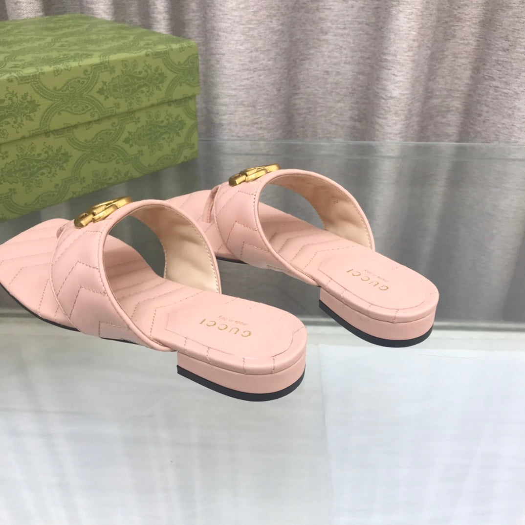 GG marmont logo - embellished mattelasse leather sandal in pink