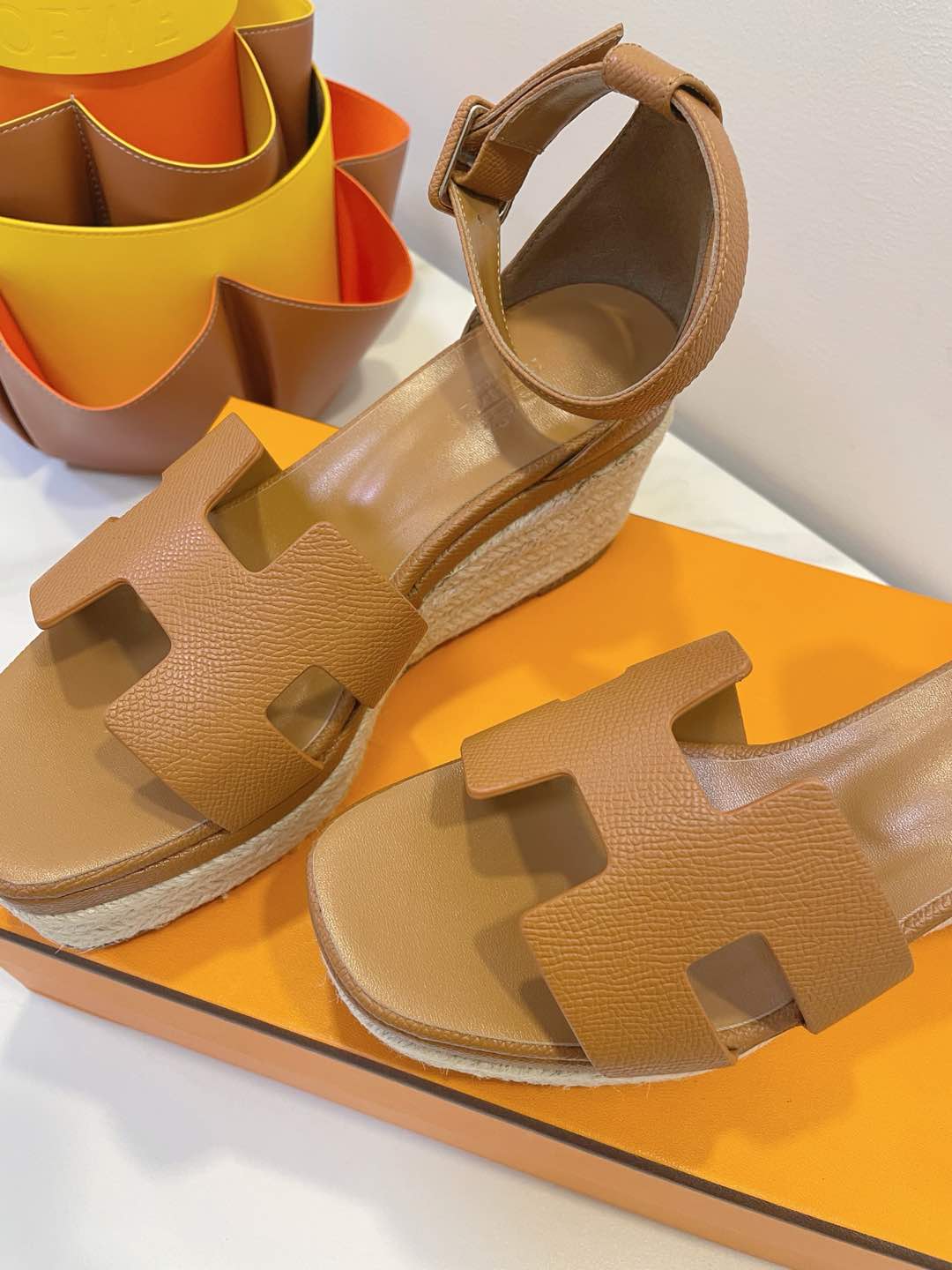HM 26S ESPADRILLE WEDGE SANDALS IN BROWN CALFSKIN