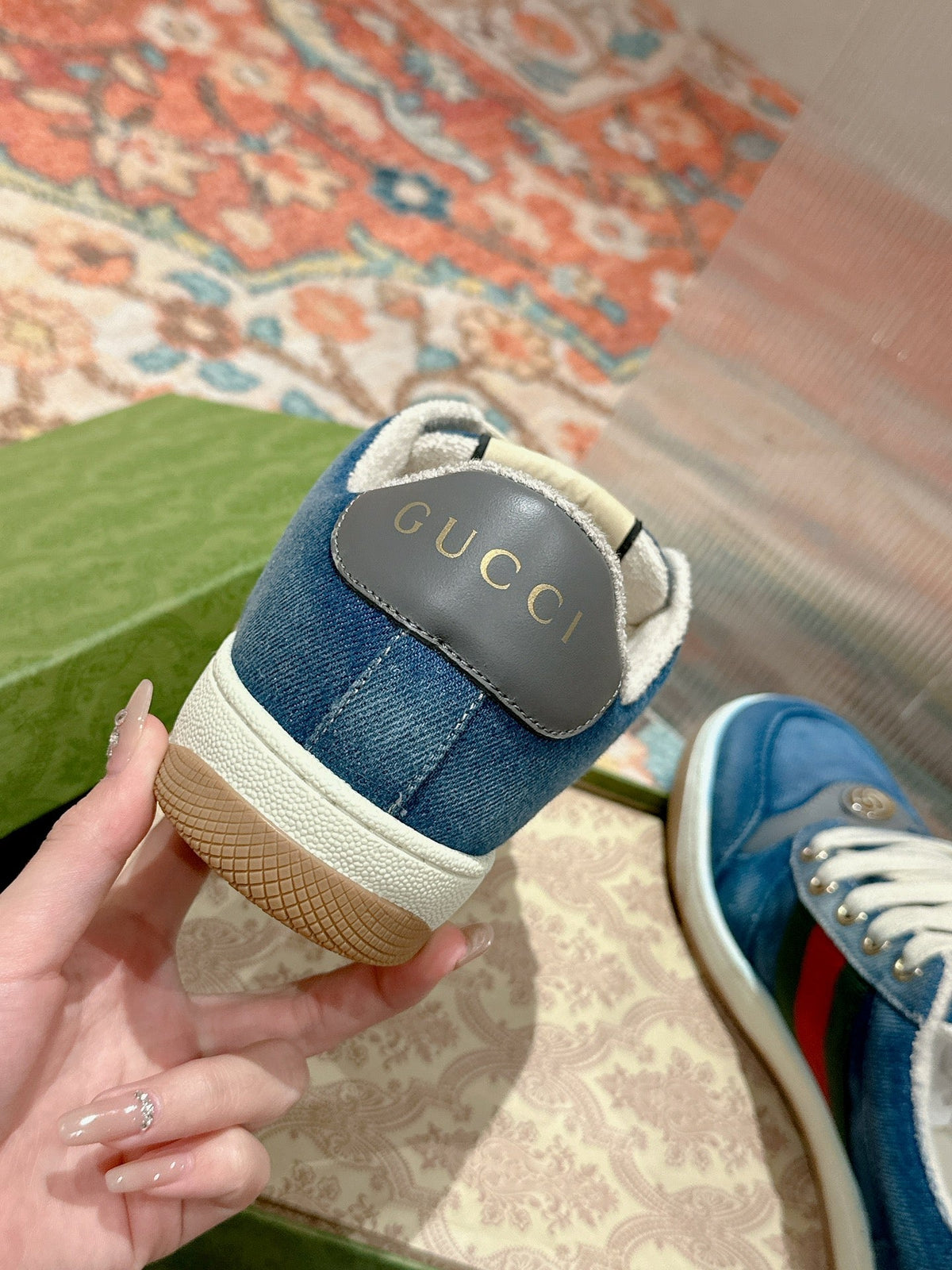 GUCCI 26S SCREENER SNEAKER IN BLUE DENIM AND LEATHER