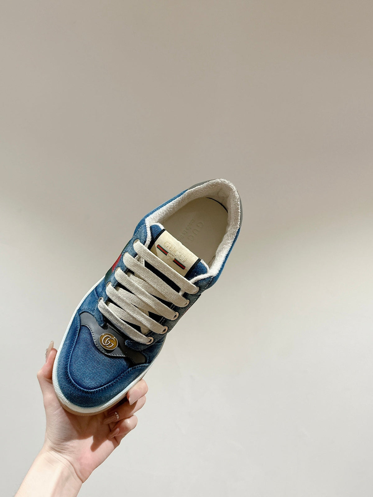 GUCCI 26S SCREENER SNEAKER IN BLUE DENIM AND LEATHER