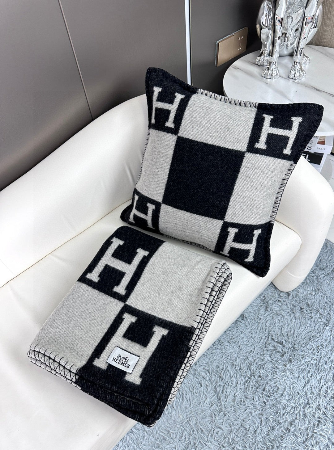 AVALON THROW BLANKET 170 CM IN BLACK CASHMERE 294472