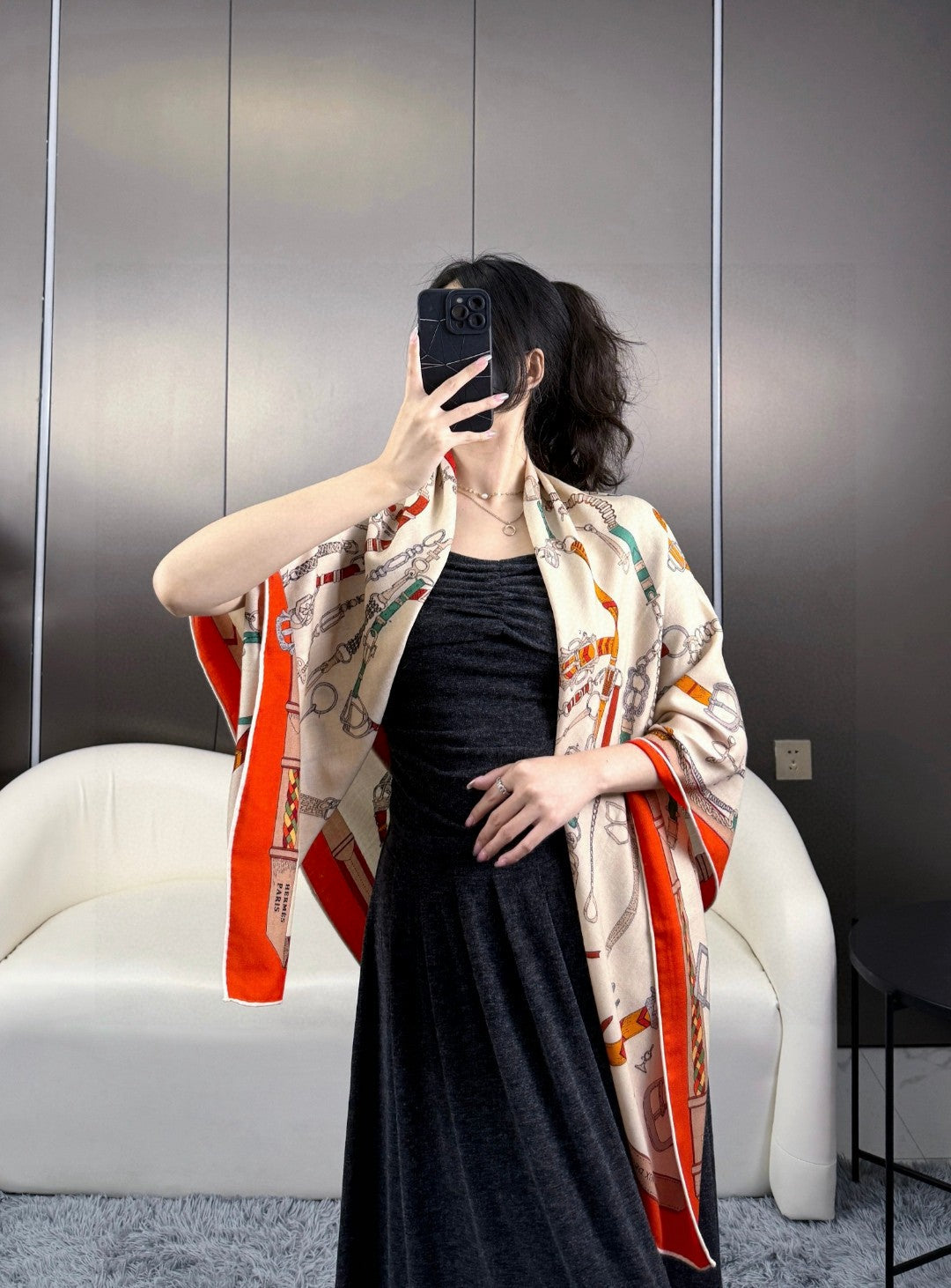 HERMES 25S SCARF 135 IN CASHMERE SILK 737310