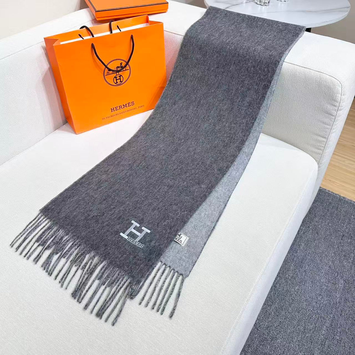 HERMES 26S SCARF 190 IN CASHMERE WOOL BLEND 492377