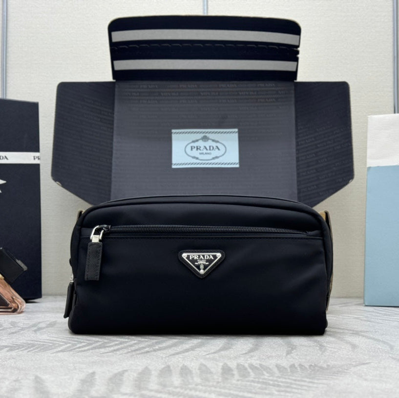 PRADA 25S MEDIUM CLUTCH BAG 26 IN BLACK NYLON SILVER HARDWRE