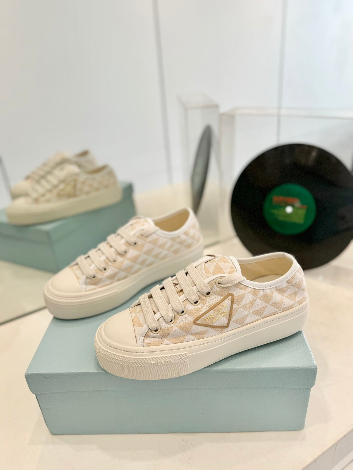 PRA PRINTED COTTON SNEAKERS BEIGE AND NUDE TRIANGLE CANVAS