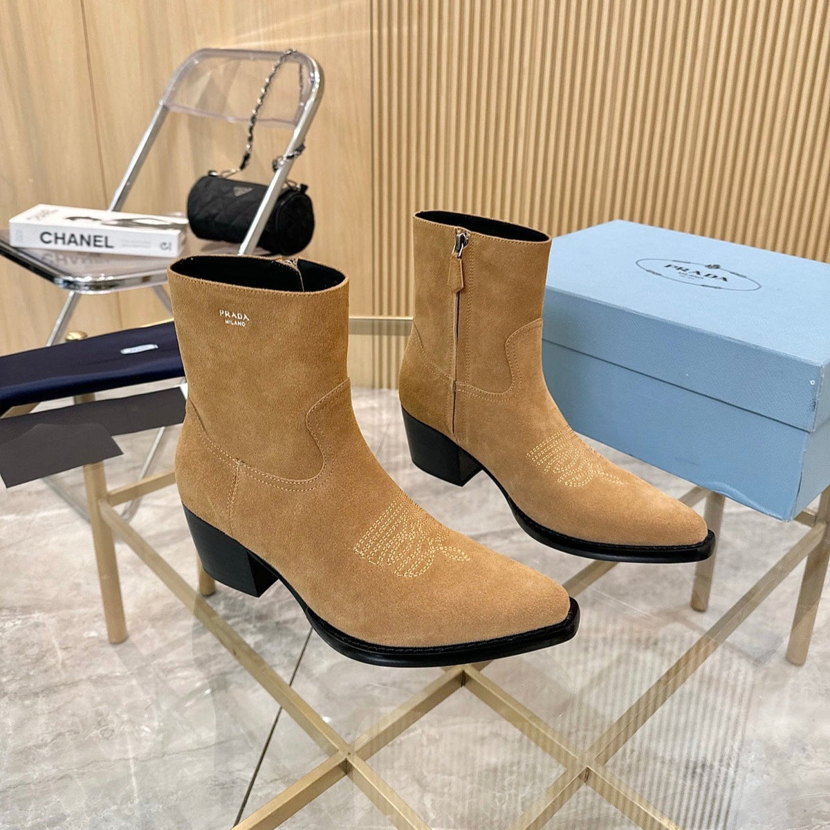 PRA ANKLE BOOTS IN TAN BROWN SUEDE