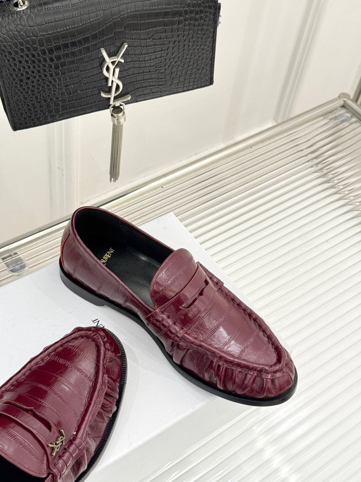 YSL 25S LOAFERS IN DARK RED EMBOSSED LAMBSKIN