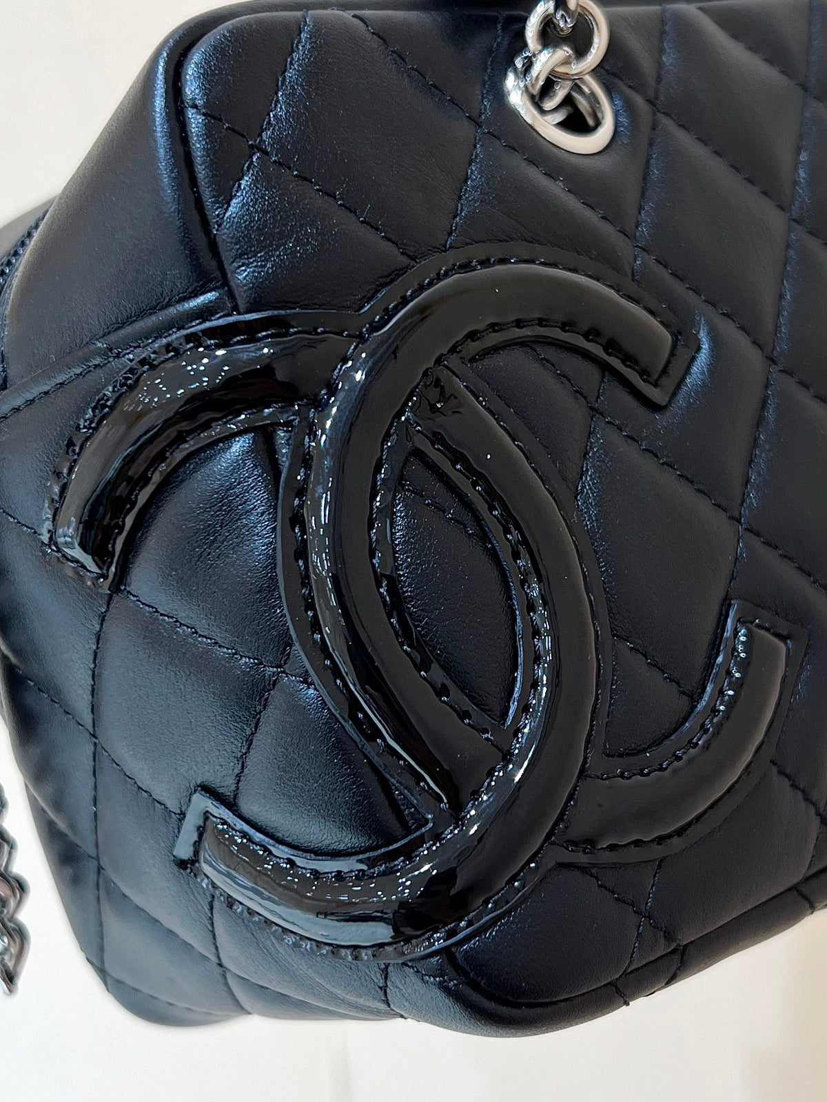 25S CHANEL CAMBON BOSTON BAG 21 IN BLACK CALFSKIN SILVER HARDWARE