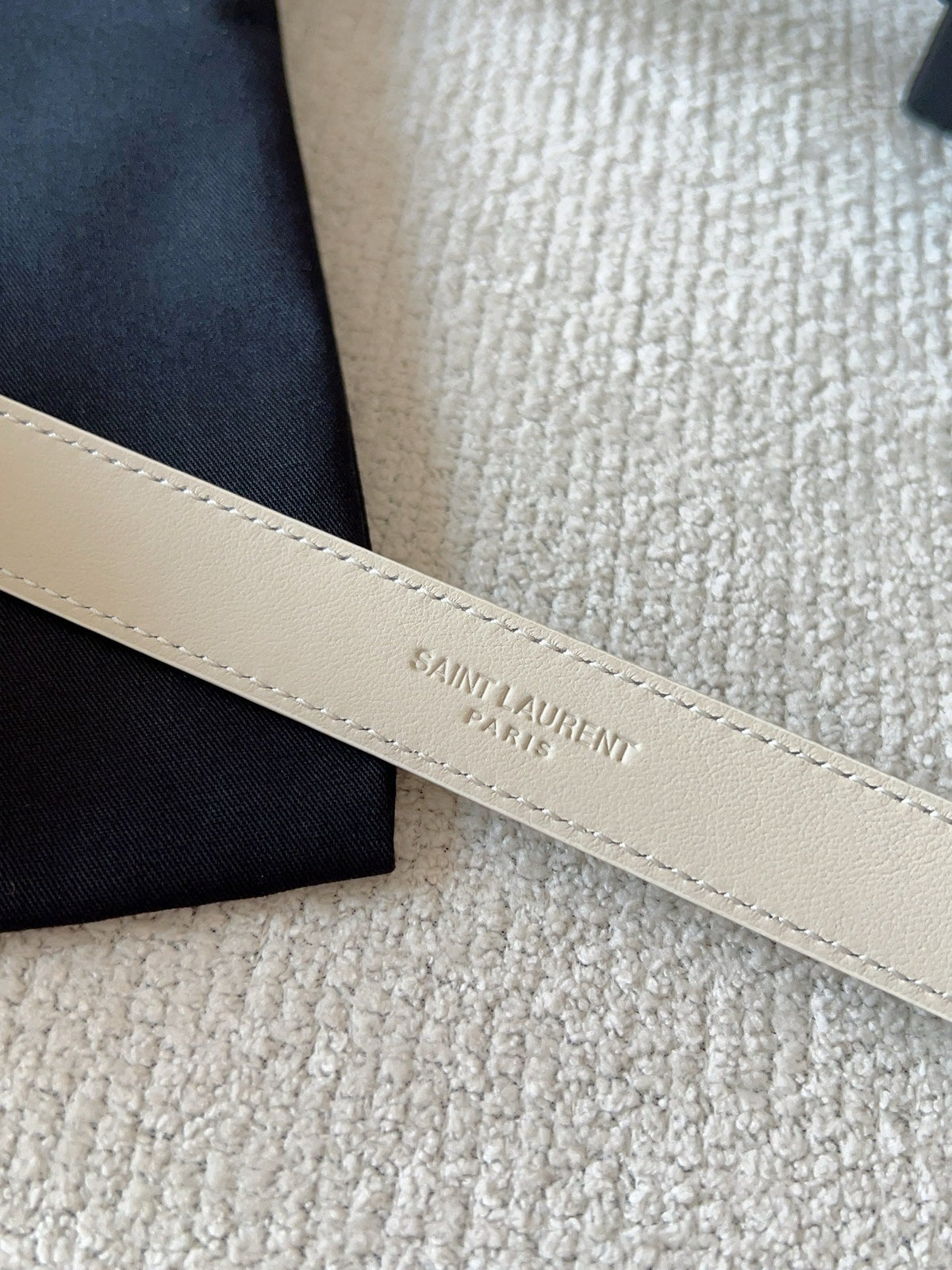 YSL 25S BELT 20 MM IN CREAM WHITE CALFSKIN 571016 mysite