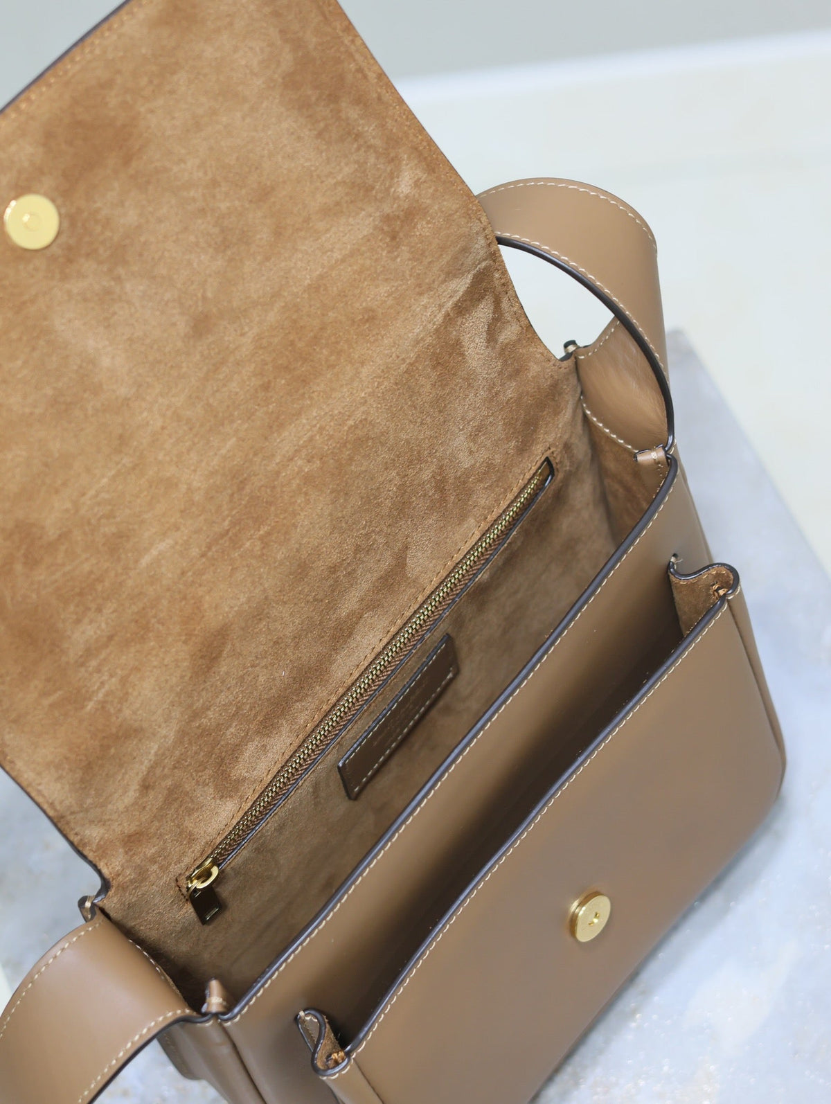 YSL 25S NIKI BABY 22 IN BROWN CALFSKIN GOLD HARDWRE