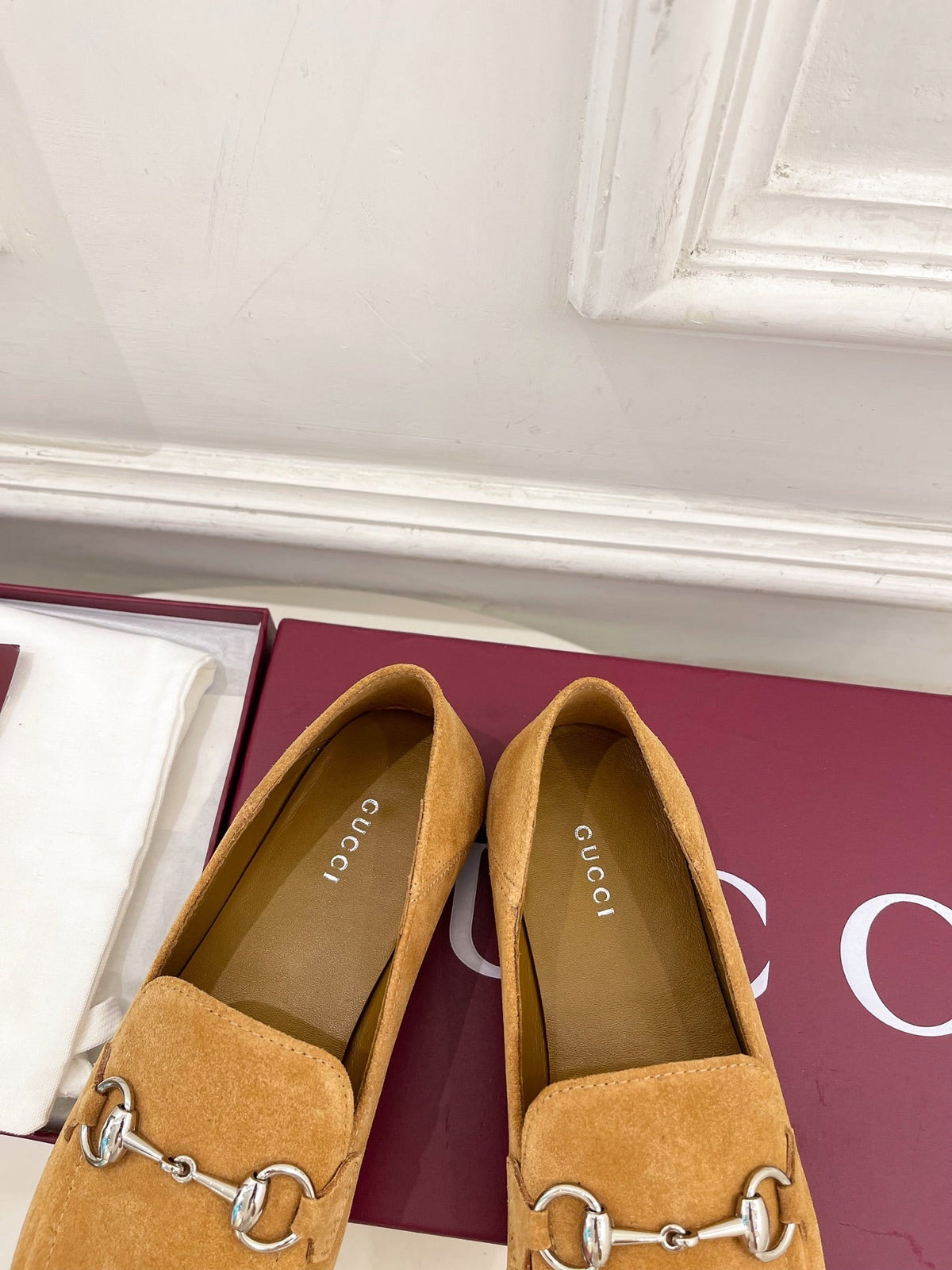 GUCCI 26S LOAFERS MM IN CAMEL BROWN SUEDE WITH SILVER HARDWARE