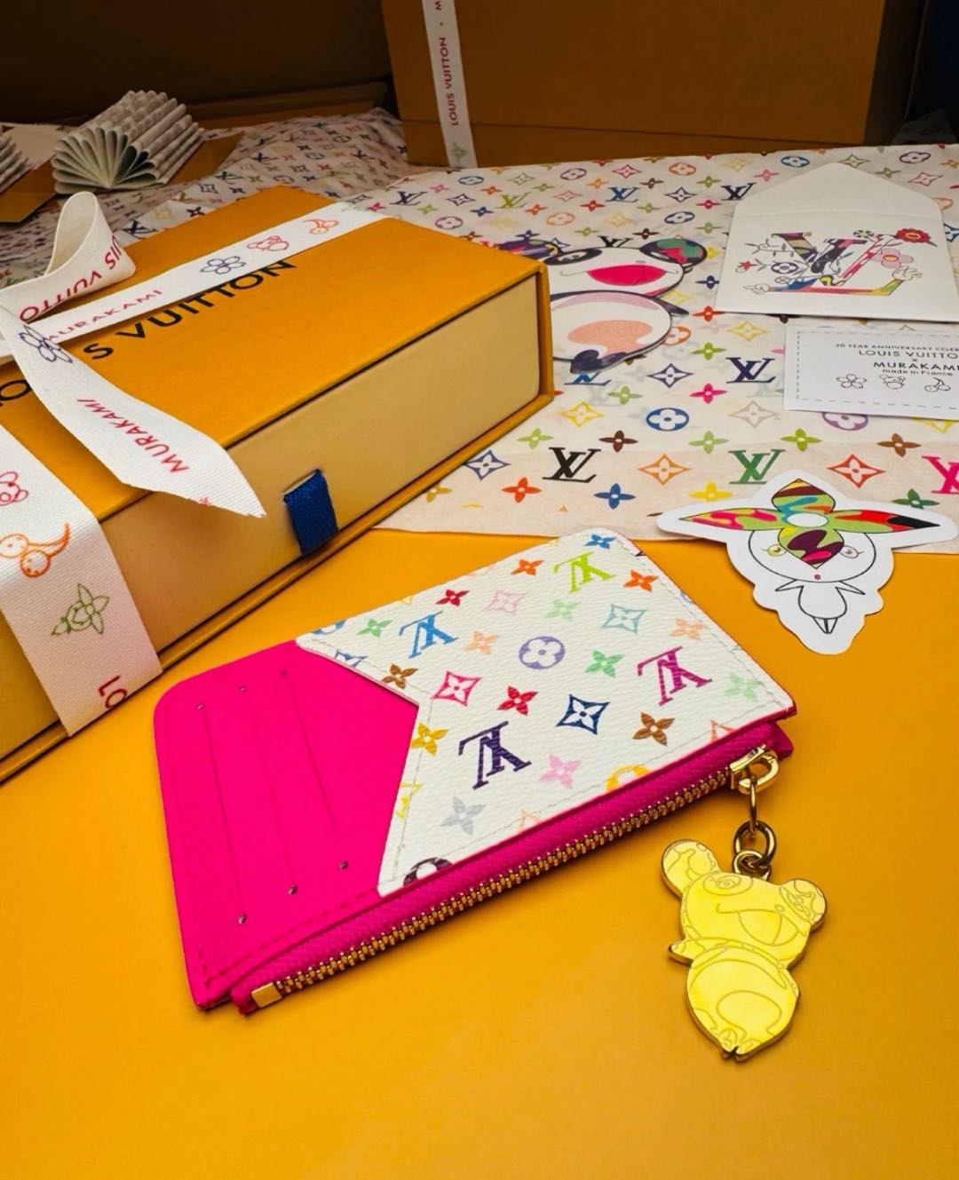 L--Inspired Card Holder Wallet: Chic & Functional! mysite