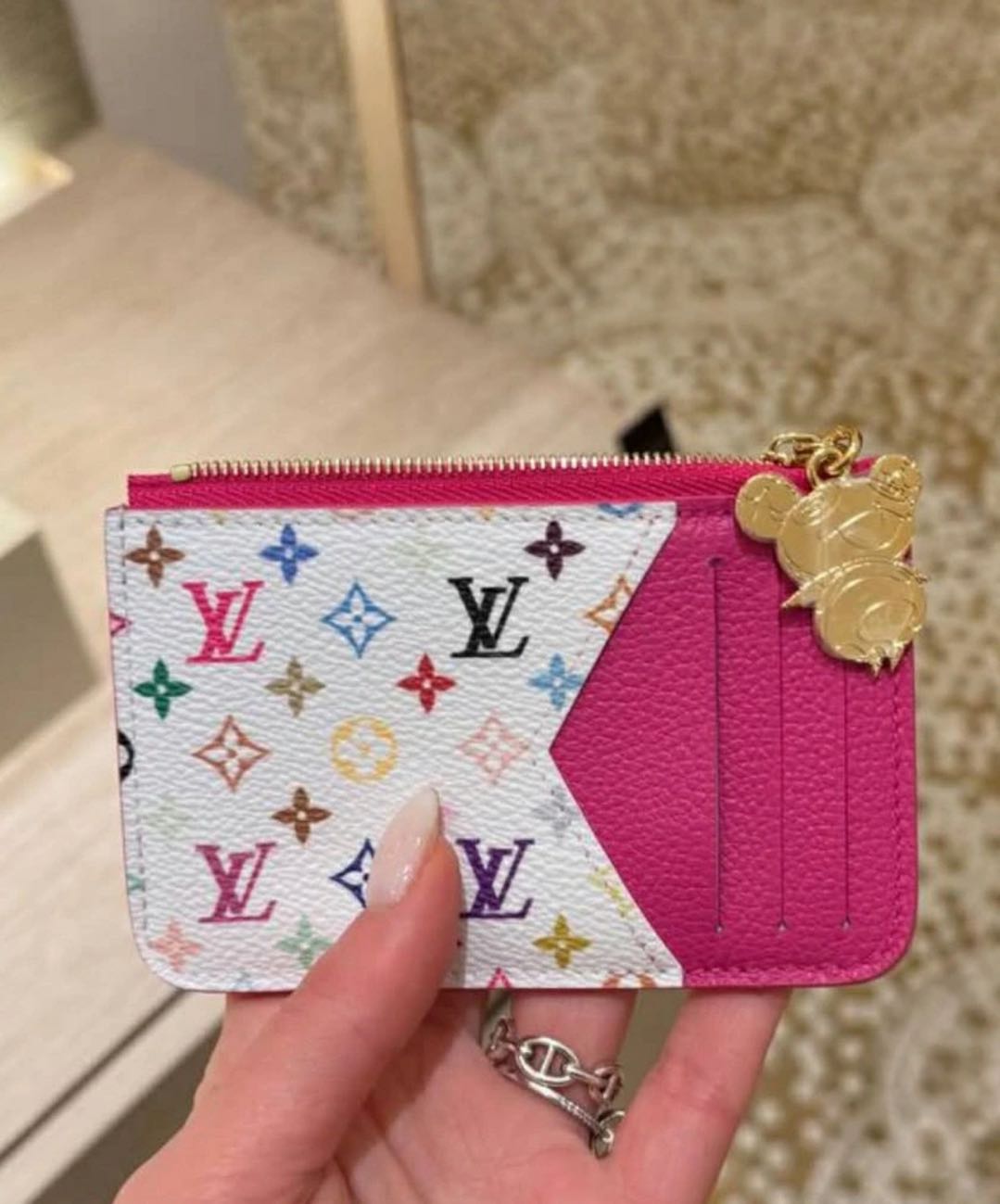 L--Inspired Card Holder Wallet: Chic & Functional! mysite