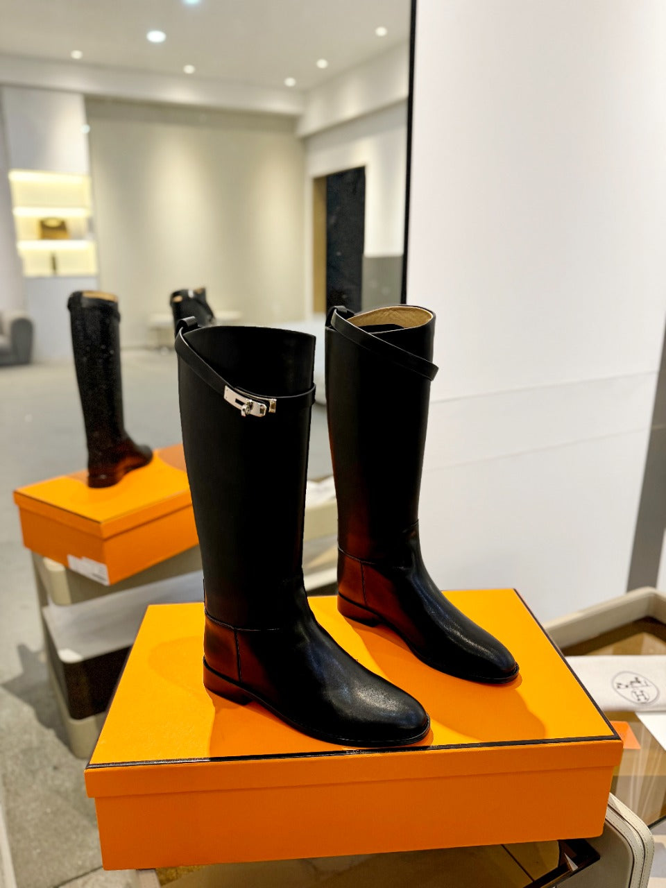 STIVALI JUMPING IN BLACK CALFSKIN