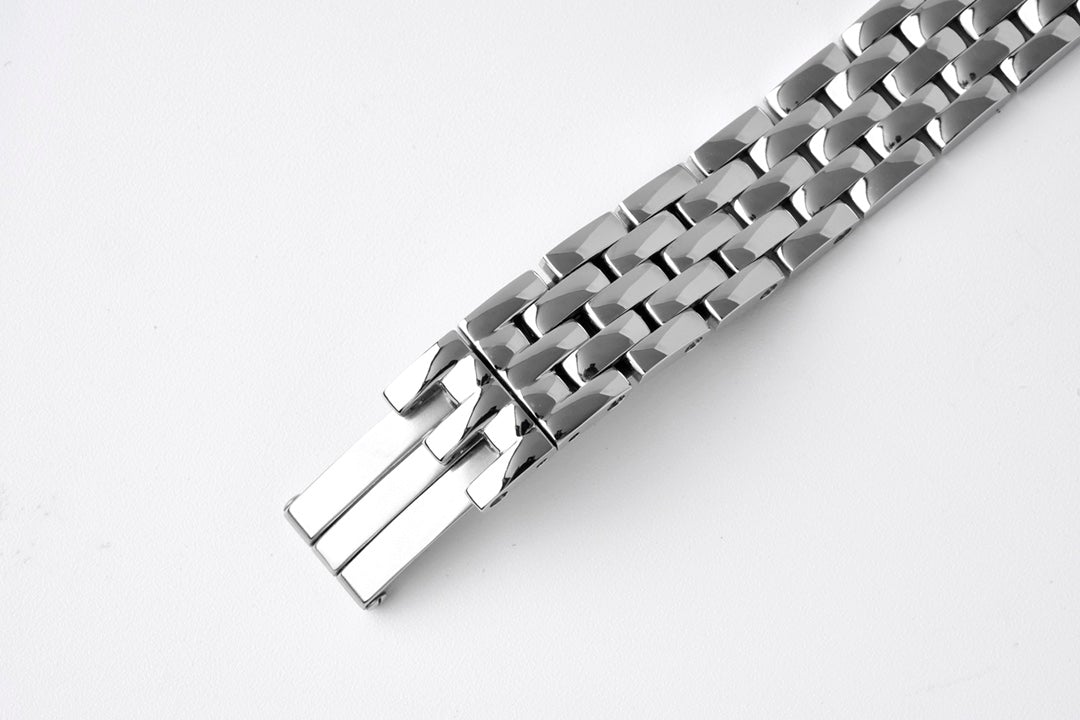 PANTHERE DE CARTIE 22MM QUARTZ STEEL WHITE DIAL