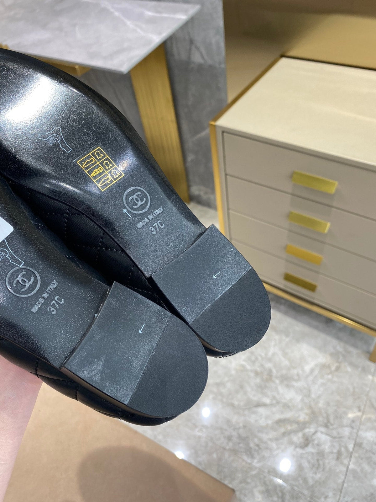 BALLET FLATS BLACK QUILTED LAMBSKIN