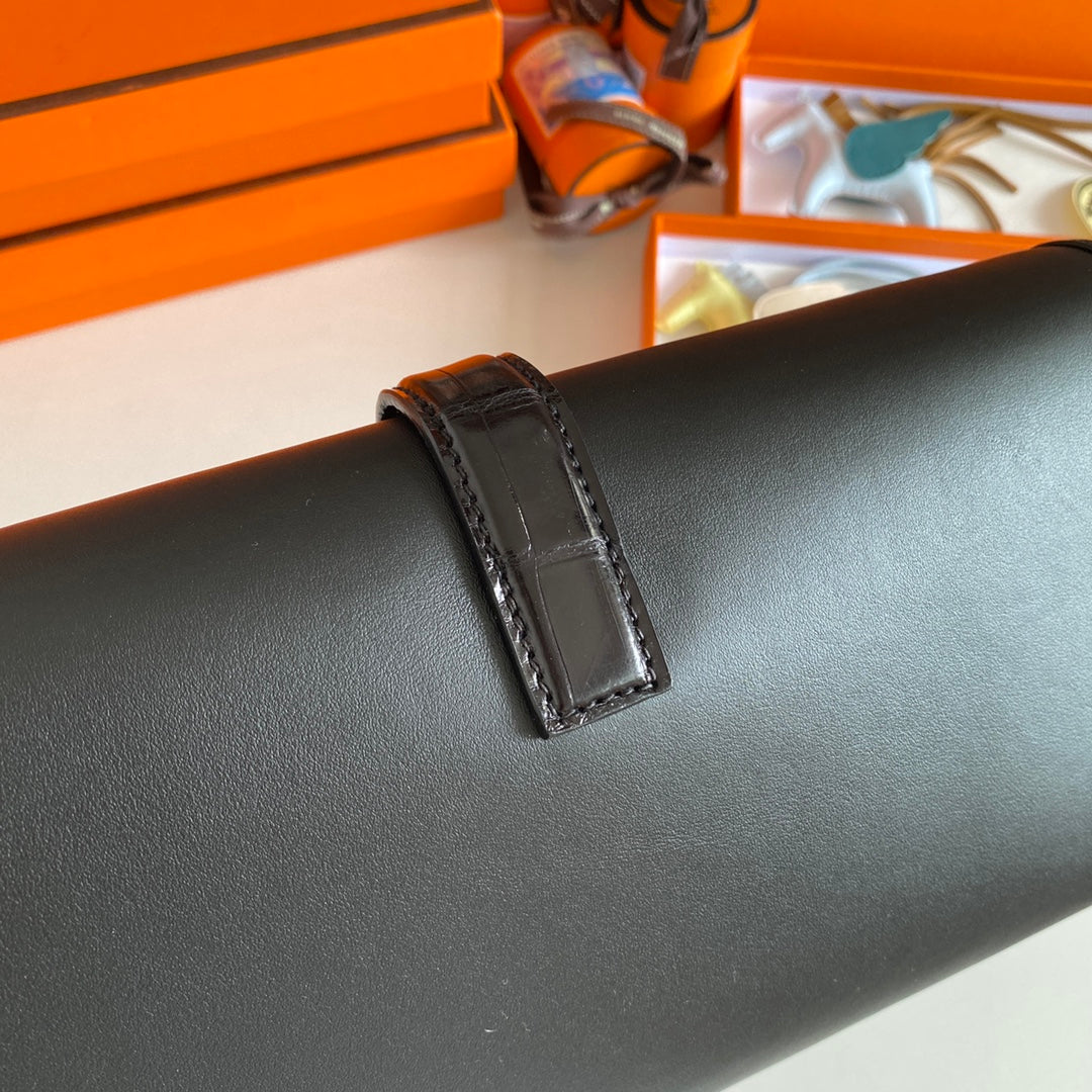 JIGE ELAN 29 CLUTCH IN BLACK CALFSKIN WITH LIZARD SKIN