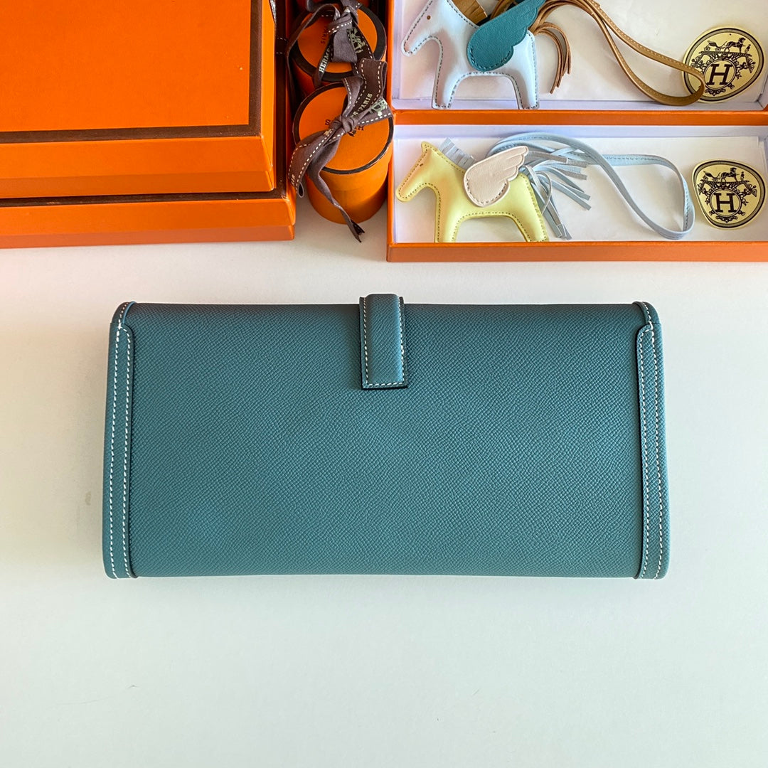 JIGE ELAN 29 CLUTCH IN AEGEAN BLUE CALFSKIN