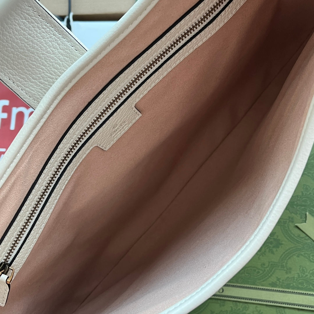 GG HORSEBIT SHOULDER BAG 39 IN WHITE CALFSKIN GOLD HARDWARE