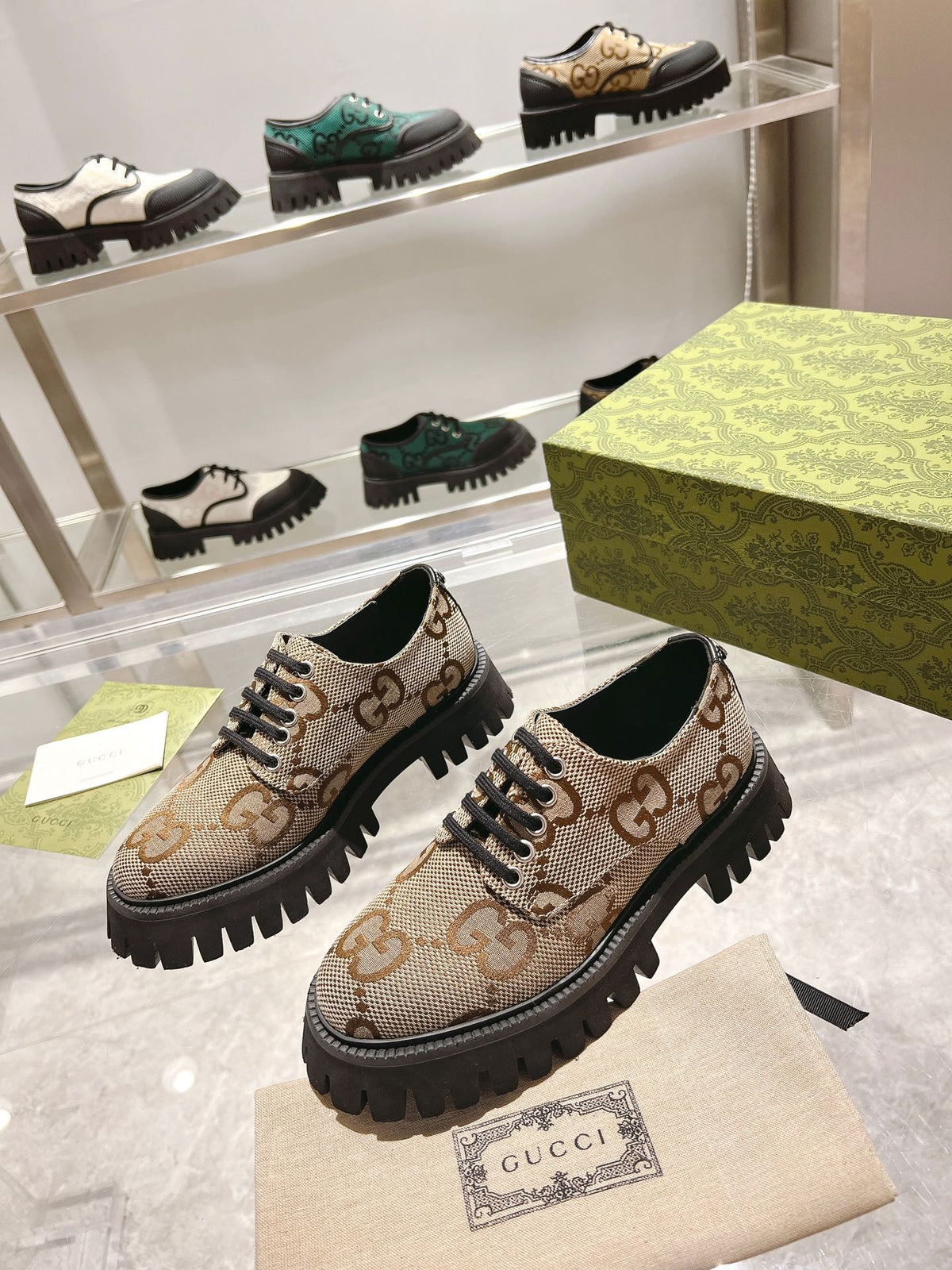 GUCCI 26S LACE-UP SHOES IN BEIGE GG CANVAS STYLE 2
