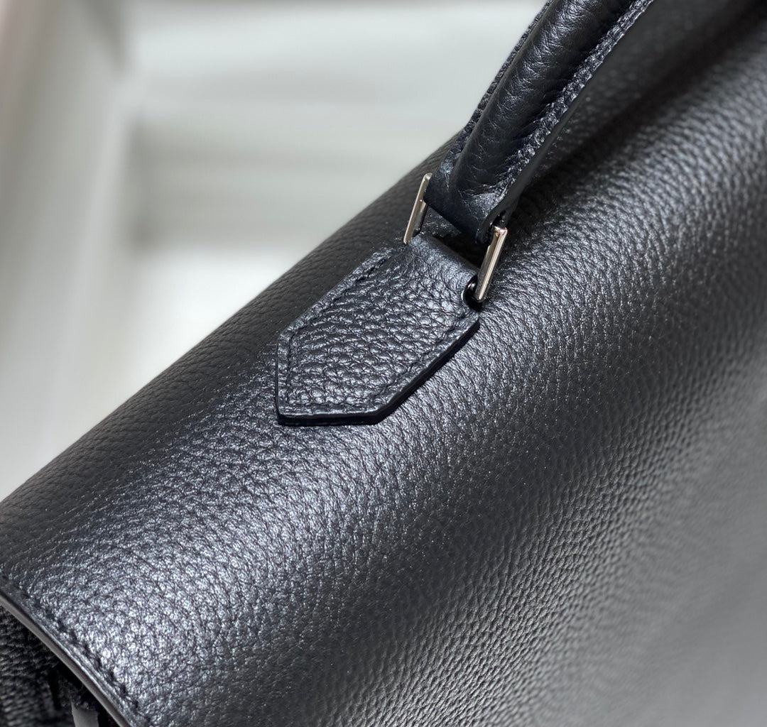 KELLY DEPECHES 34 BRIEFCASE IN BLACK TOGO CALFSKIN SILVER HARDWARE