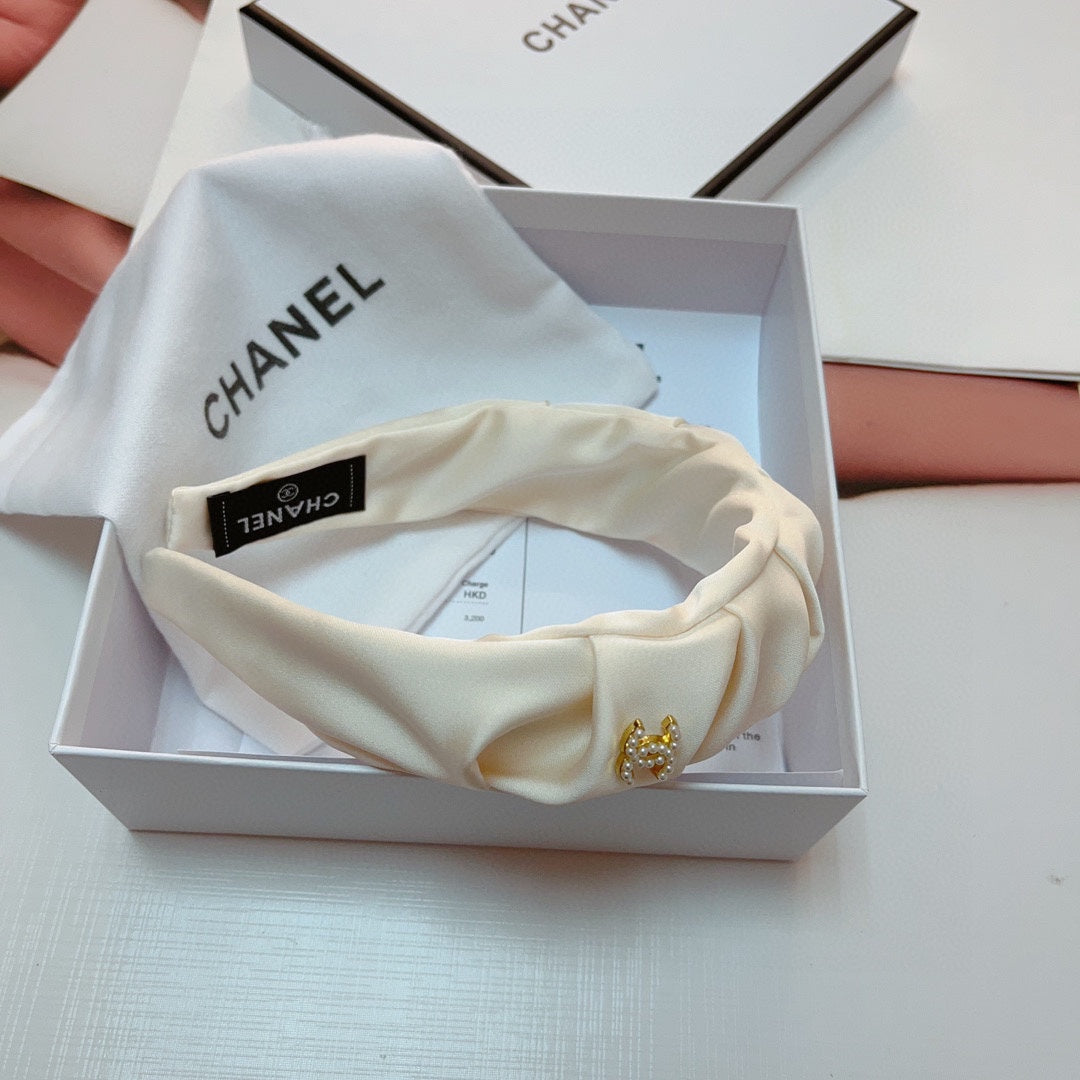 WHITE FABRIC HAIRBAND 925662