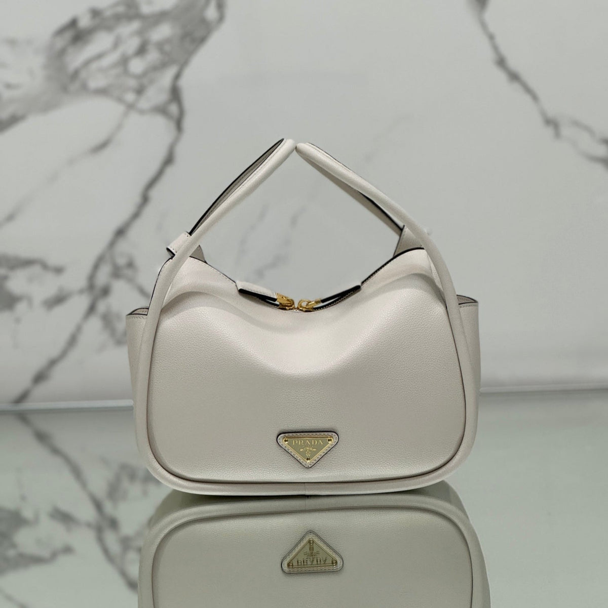 DARLING HANDBAG 25 IN WHITE SOFT GRAIN LAMBSKIN