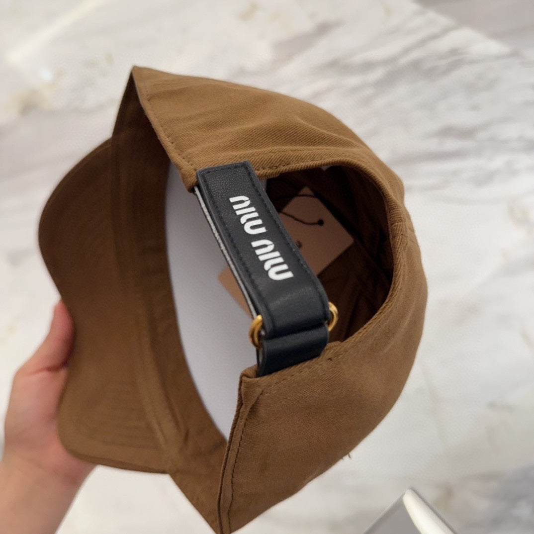 MM BASEBALL CAP IN BROWN FABRIC EMBROIDERED LOGO STYLE 6