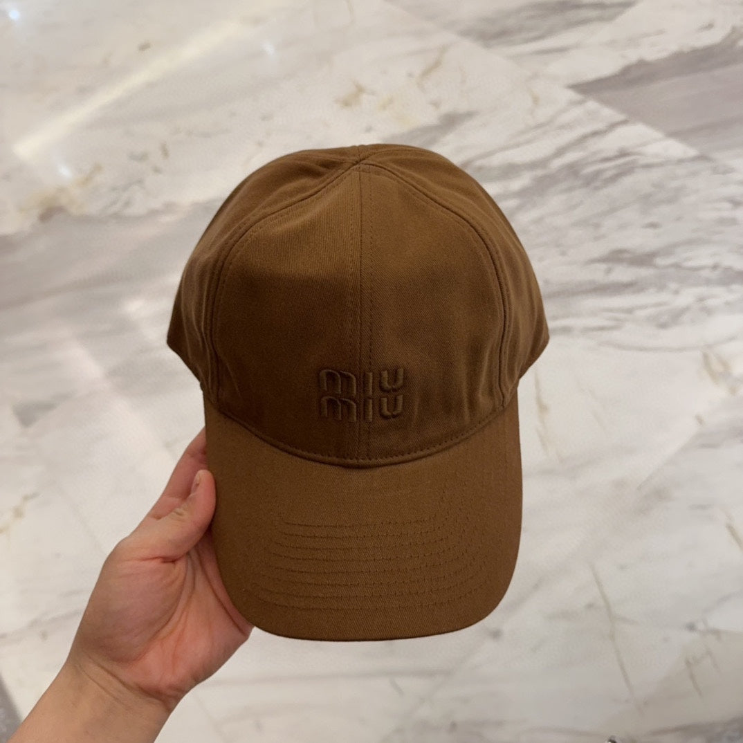 MM BASEBALL CAP IN BROWN FABRIC EMBROIDERED LOGO STYLE 6
