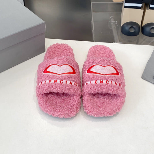 BALENCIAGA 25S FLAT SLIPPERS IN PINK MIX RED WOOL