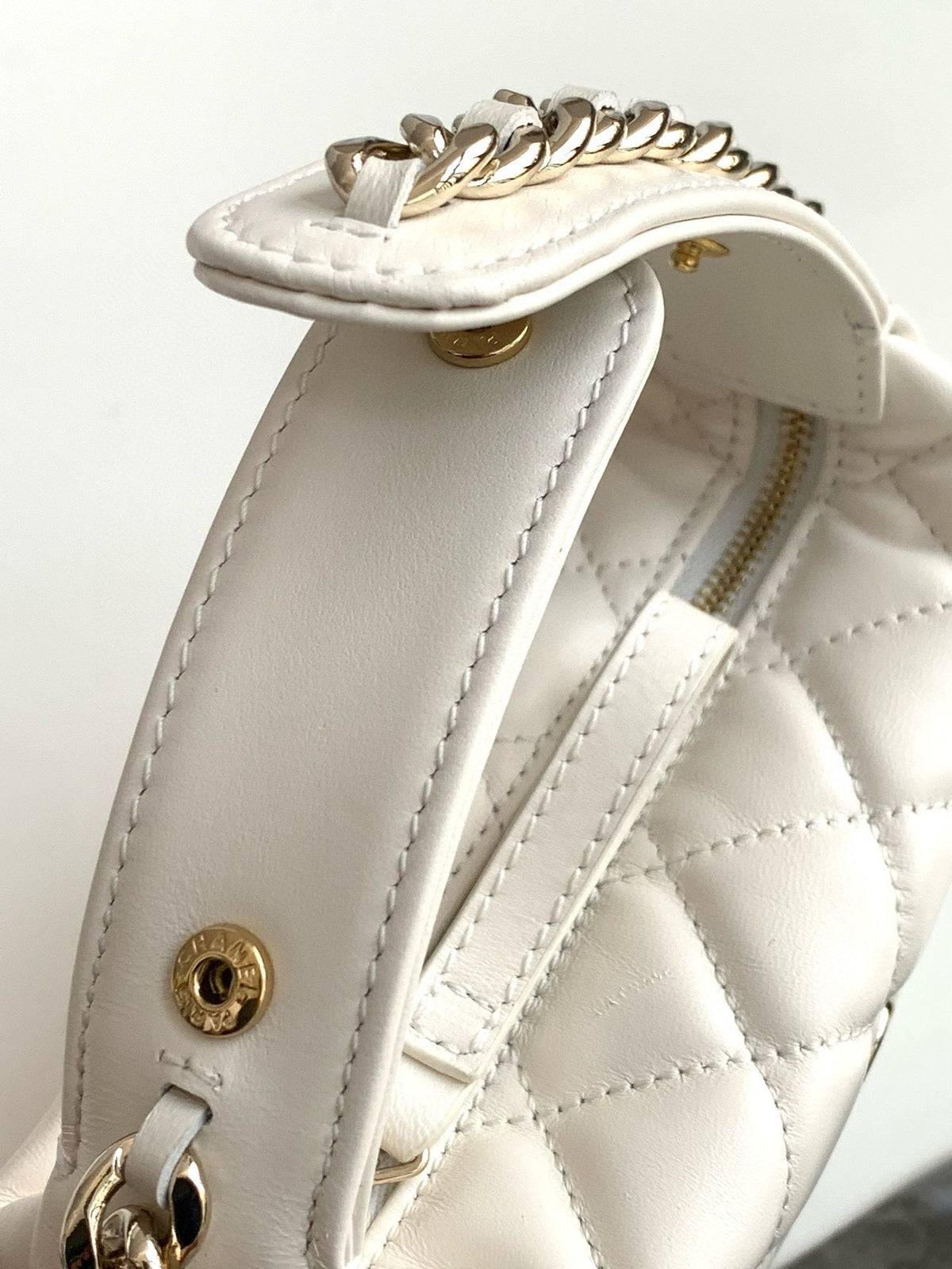 MINI HOBO BAG 16 IN WHITE LAMBSKIN