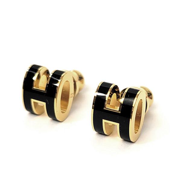 CLASSIC BLACK H ENAMEL OVAL STUD EARRINGS
