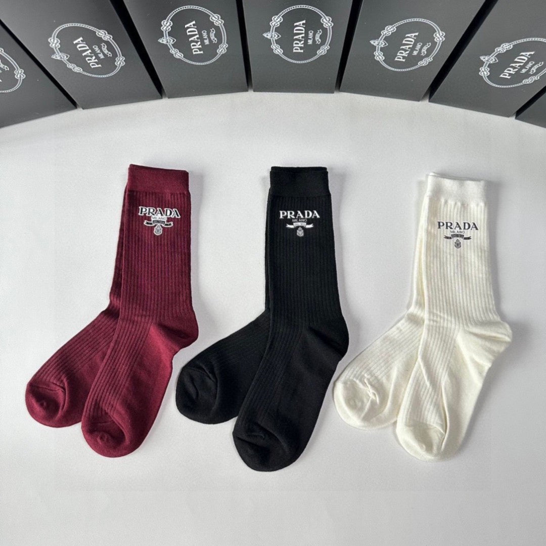 PRADA 26S CREW SOCKS 569253 (1 BOX)
