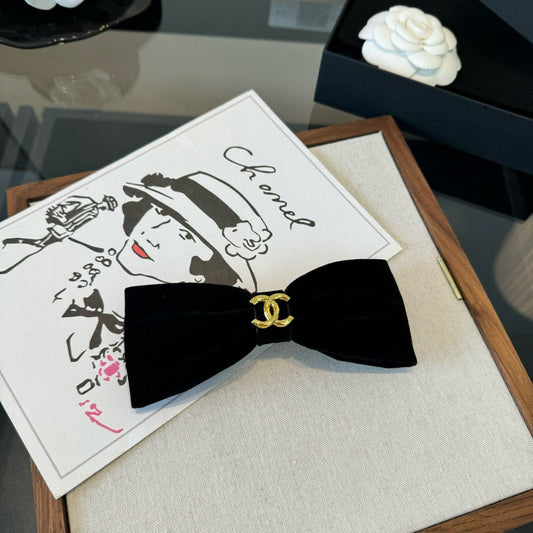 CHANEL 26S BOW HAIR CLIP IN BLACK VELVET 503135