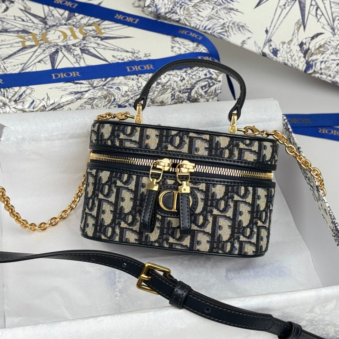 DIOR 25S 30 MONTAIGNE MINI VANITY CASE 16 IN BLUE DIOR OBLIQUE JACQUARD CANVAS