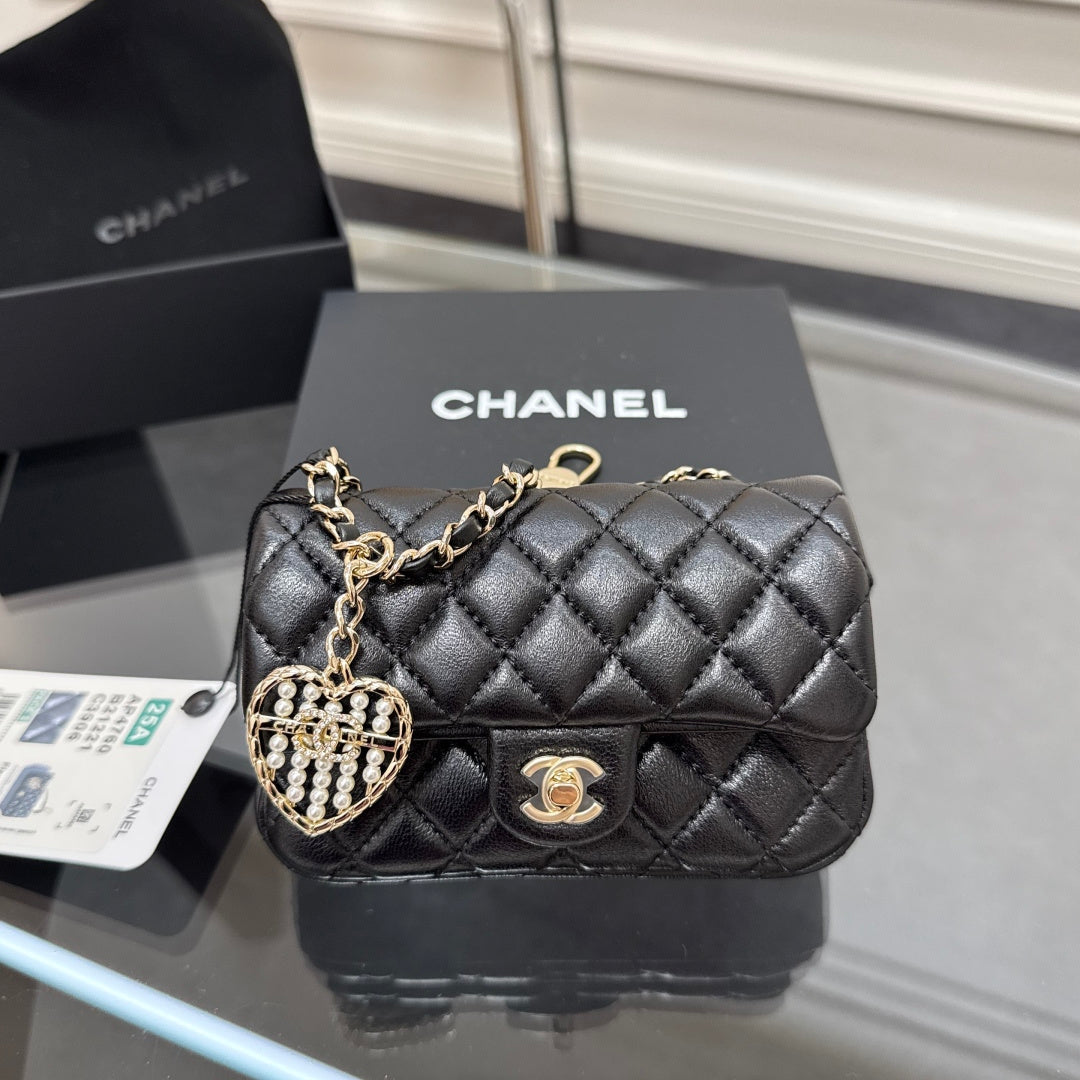 CHANEL 25S FLAP CHARM BAG 13 IN BLACK LAMBSKIN