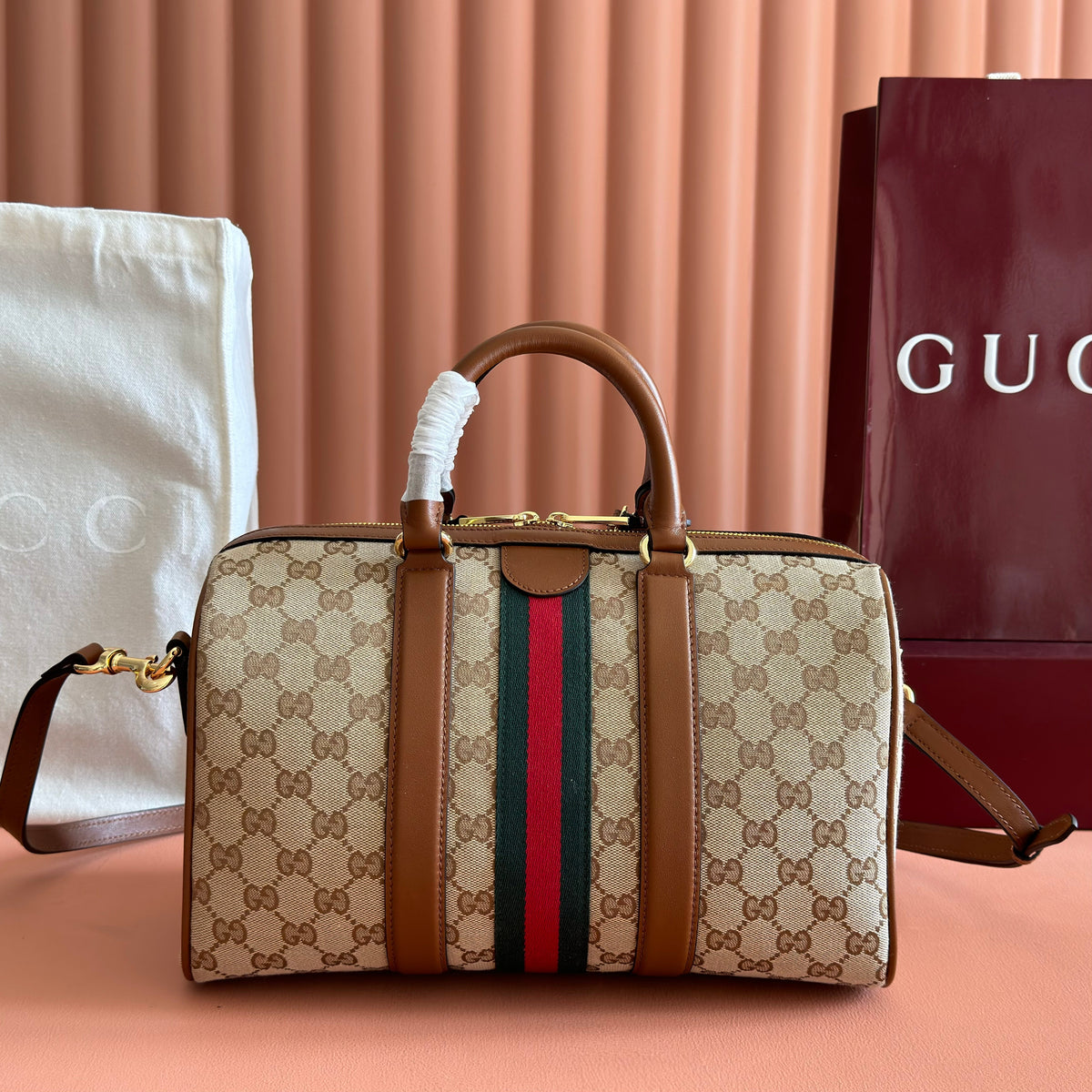GUCCI 26S OPHIDIA MEDIUM BOSTON BAG 30 IN WARM BEIGE AND BROWN CANVAS