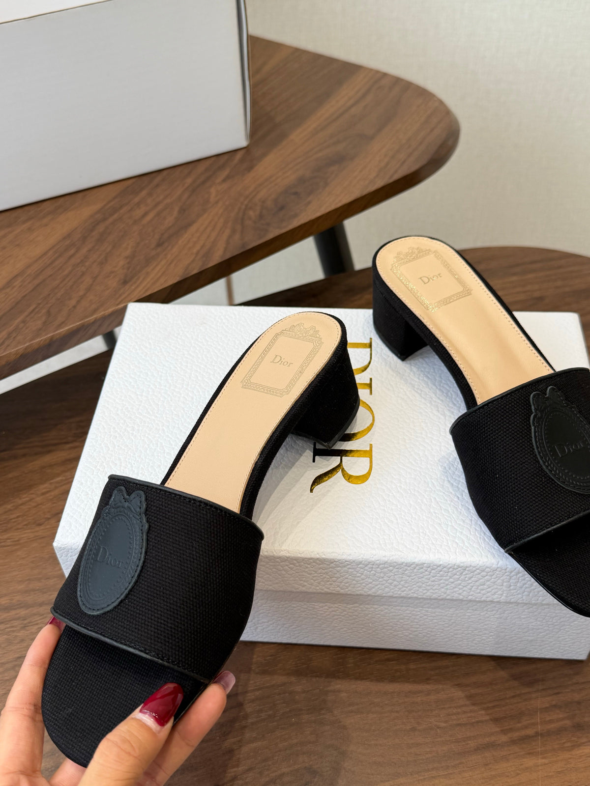 DIOR 26S D-BADGE SLIDE SANDALS IN BLACK CANVAS AND CALFSKIN