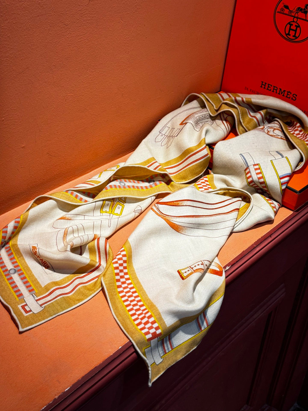 HERMES 26S SCARF 140 IN SILK AND CASHMERE 492440
